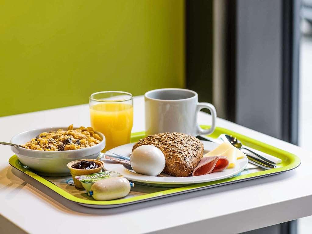 Ibis Budget Orly Chevilly Tram 7 Зручності фото